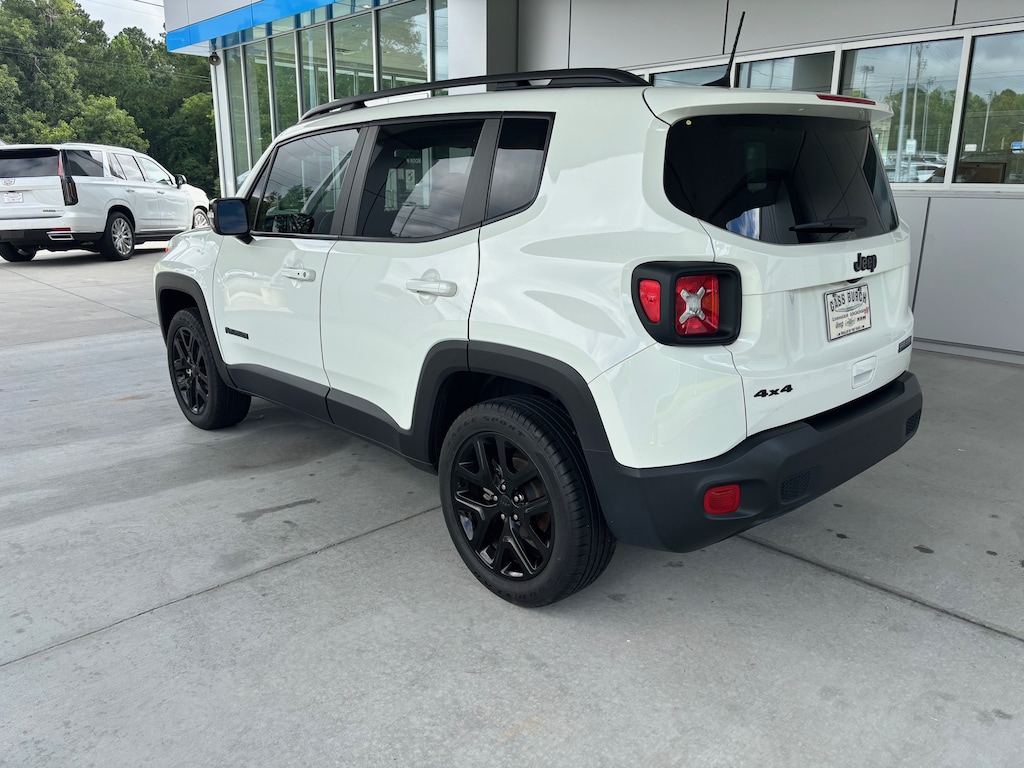 Used 2023 Jeep Renegade Altitude