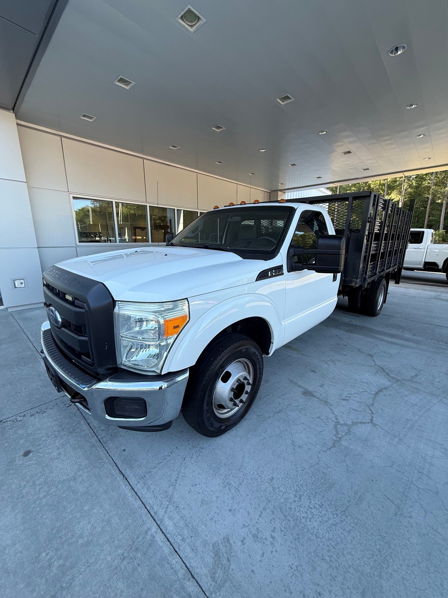  Ford Super Duty F-350 DRW