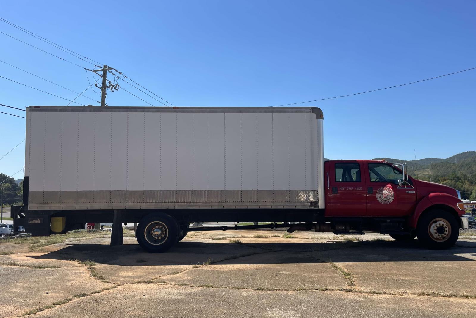 Used 2008 Ford F-650SD XL Truck