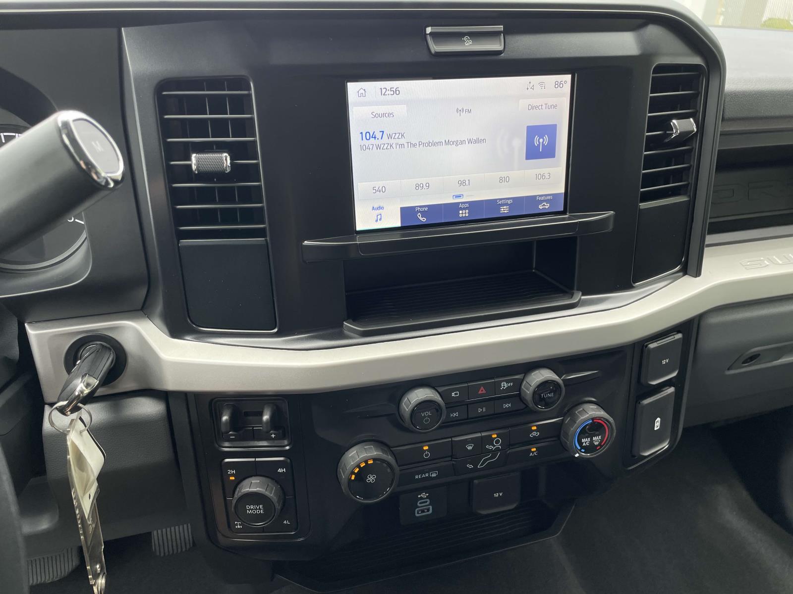 2026 Ford F-250 Super Duty XL - Photo 6