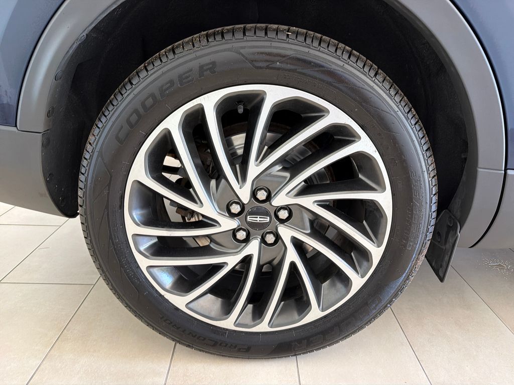 2019 Lincoln Nautilus Reserve - Photo 8