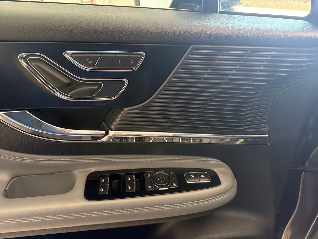 2020 Lincoln Corsair Base - Photo 10
