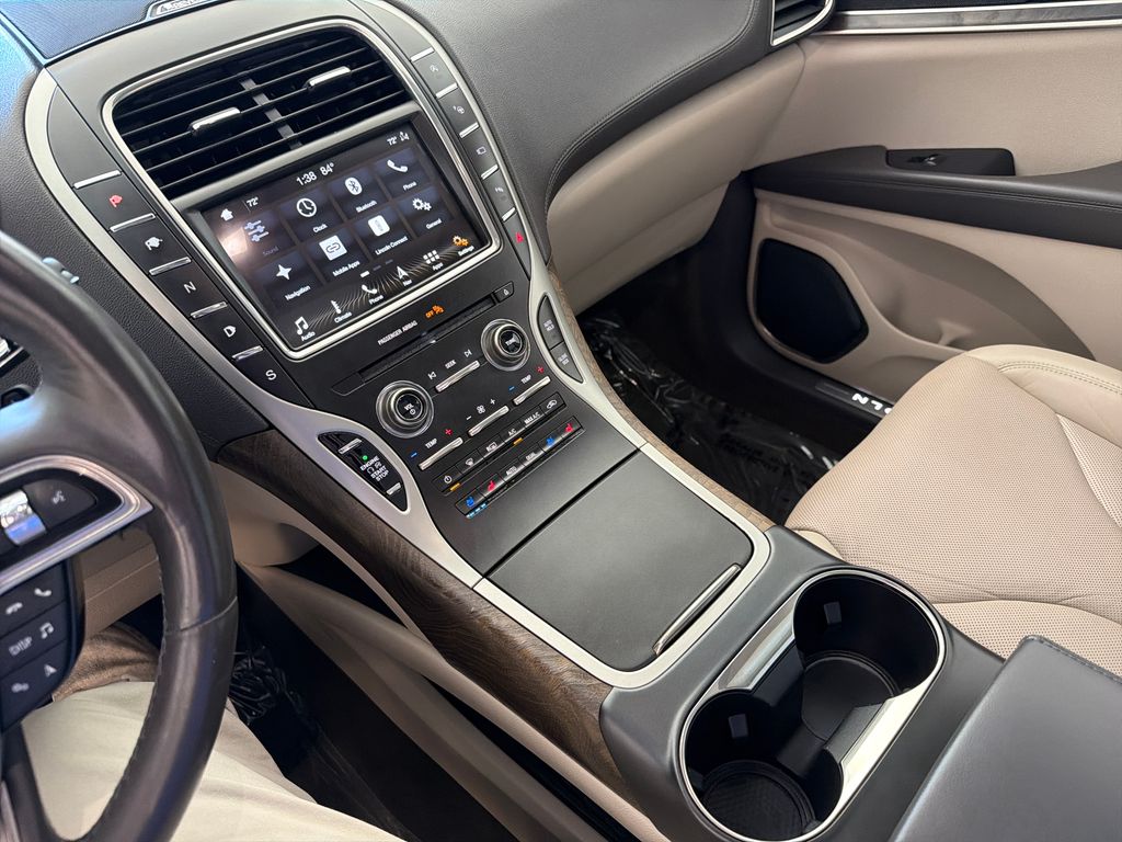2019 Lincoln Nautilus Reserve - Photo 18
