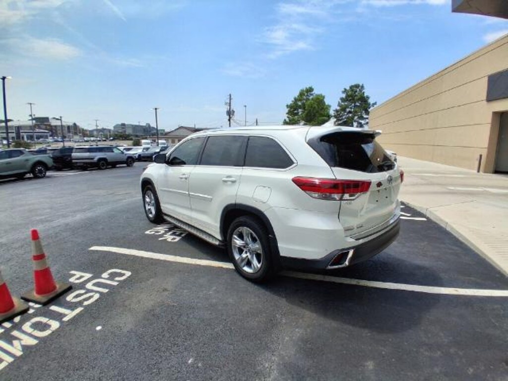 Used 2019 Toyota Highlander Limited SUV