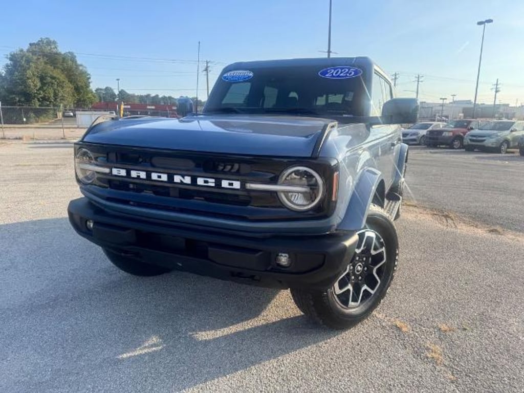 Used 2025 Ford Bronco Outer Banks SUV