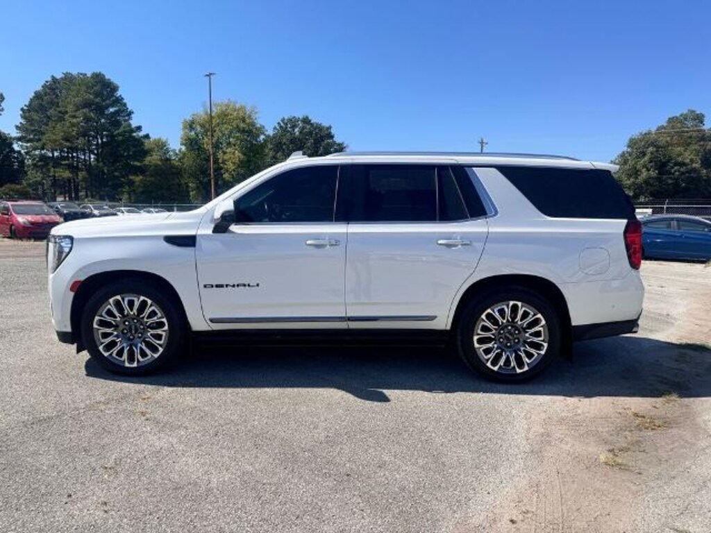 Used 2024 GMC Yukon Denali Ultimate SUV