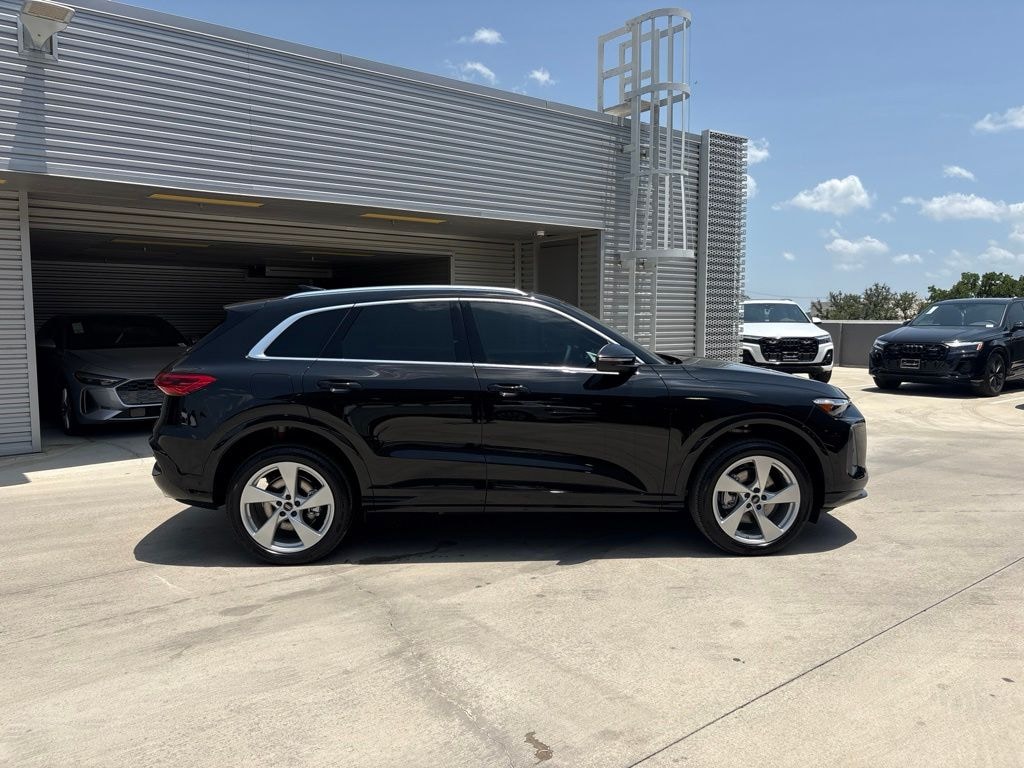 New 2026 Audi Q5 2.0T Premium Plus SUV