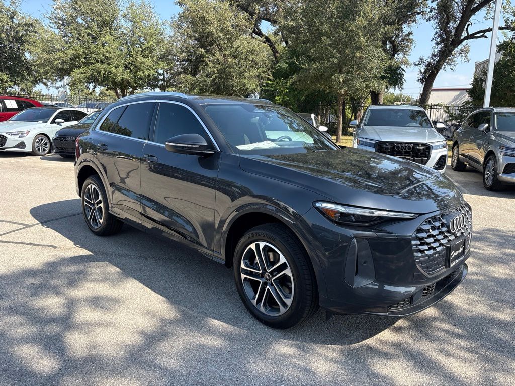 New 2026 Audi Q5 2.0T Premium Plus SUV
