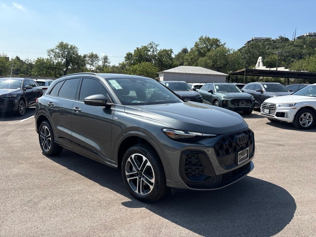 New 2026 Audi Q5 Premium SUV