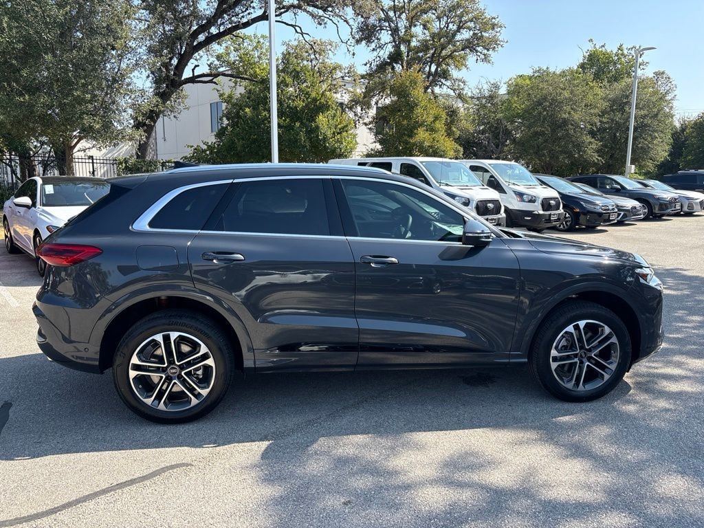 New 2026 Audi Q5 2.0T Premium Plus SUV