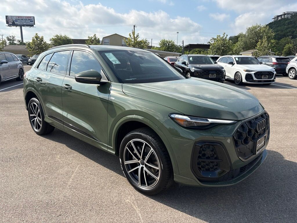 New 2026 Audi Q5 2.0T Premium Plus SUV