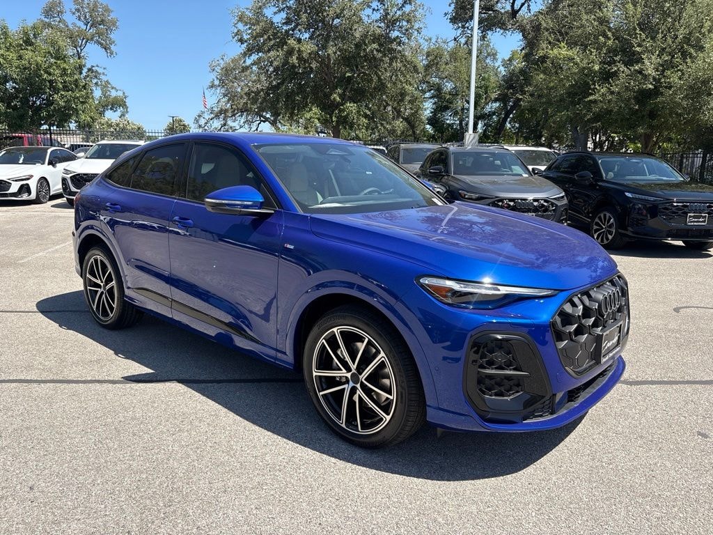 New 2026 Audi Q5 2.0T Prestige SUV
