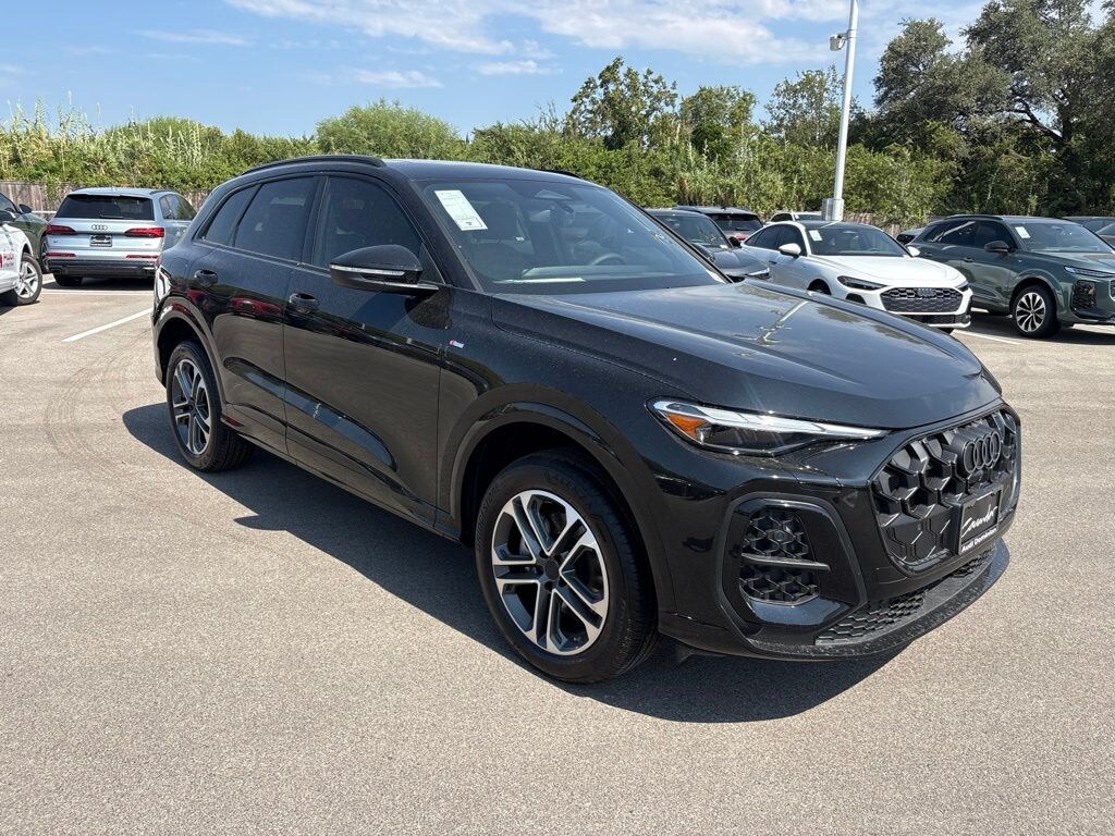 New 2026 Audi Q5 Premium SUV