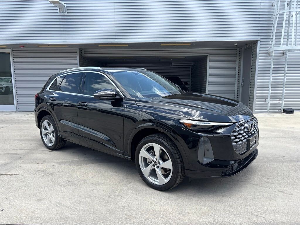 New 2026 Audi Q5 2.0T Premium Plus SUV