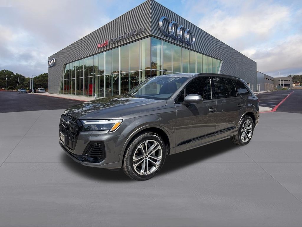 New 2026 Audi Q7 45 Premium Plus SUV