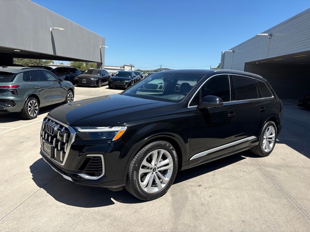 Certified 2026 Audi Q7 55 Premium Plus SUV