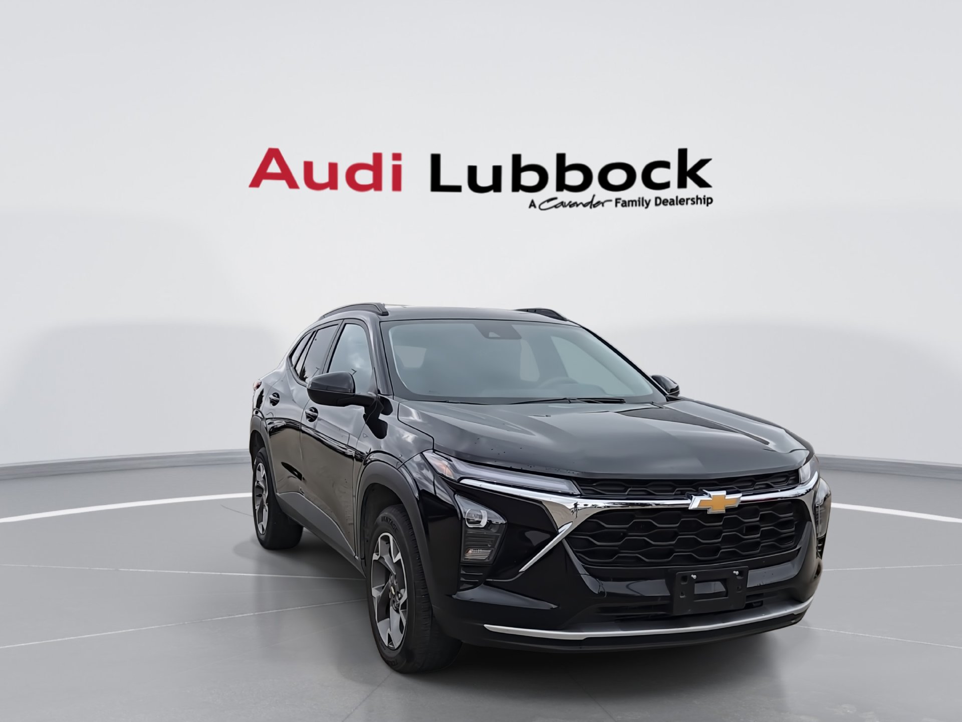 Used 2025 Chevrolet Trax LT SUV
