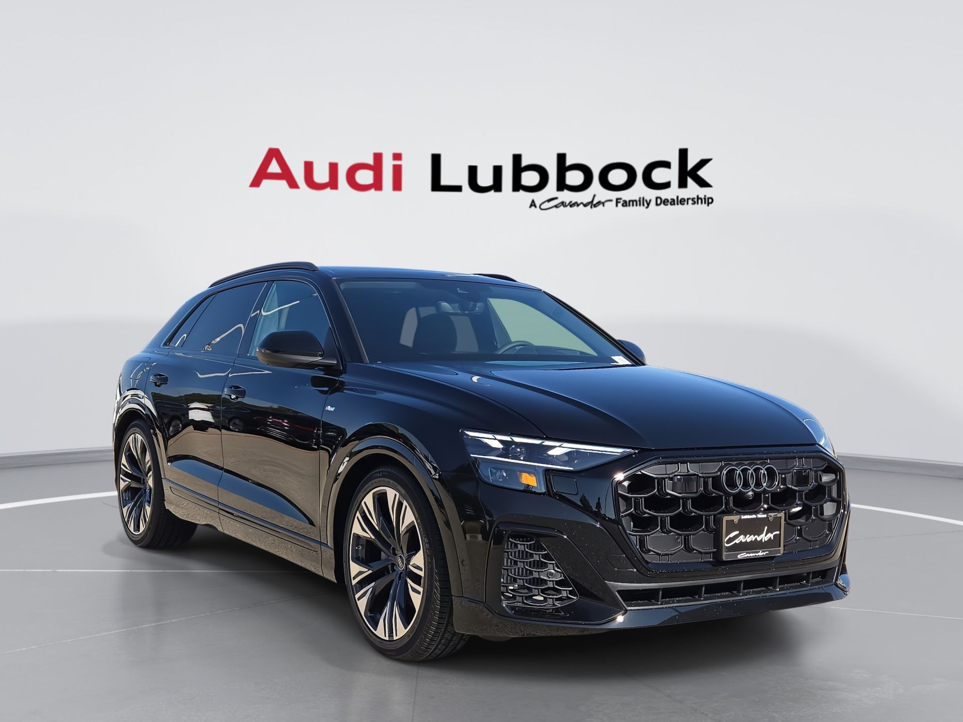  Audi Q8