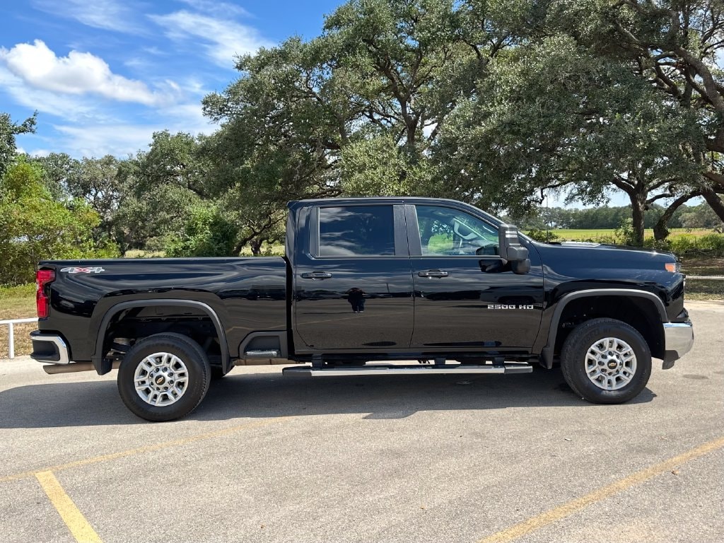 Used 2025 Chevrolet Silverado 2500 HD LT Truck Crew Cab