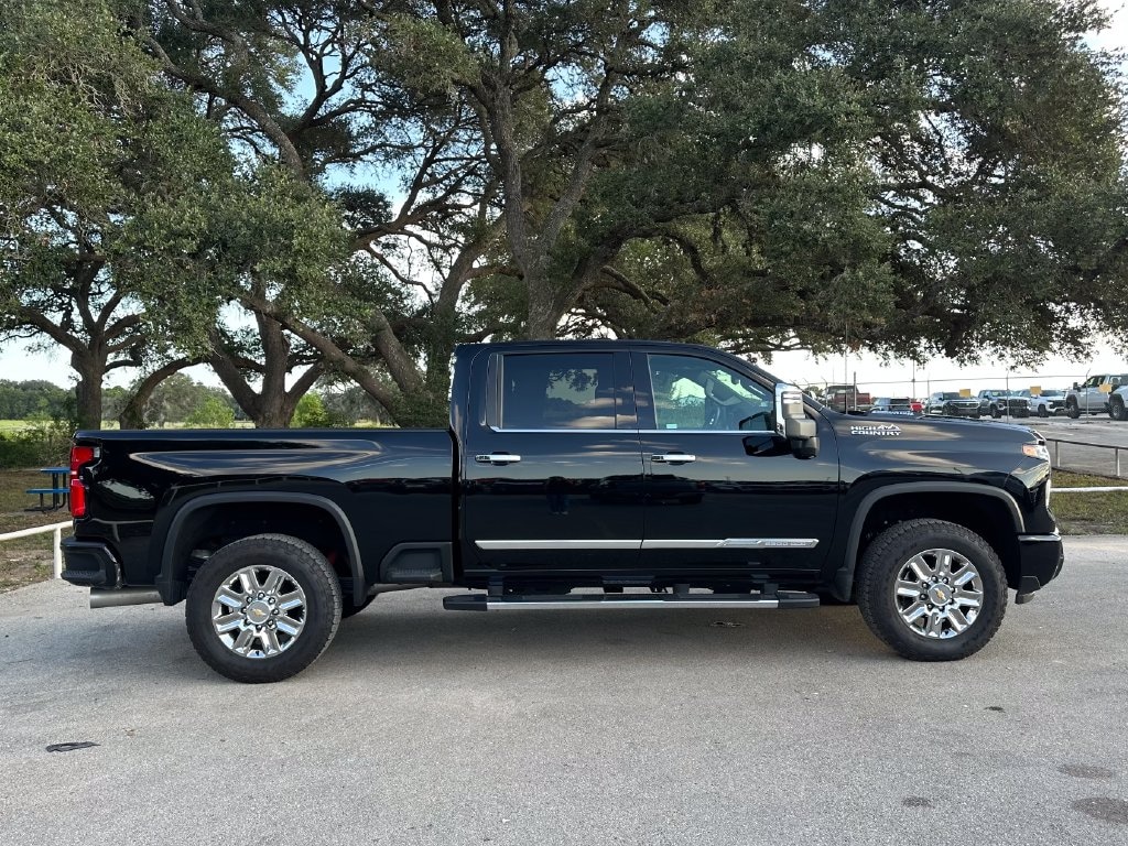 Used 2026 Chevrolet Silverado 2500 HD High Country Z71 Off Road Truck Crew Cab