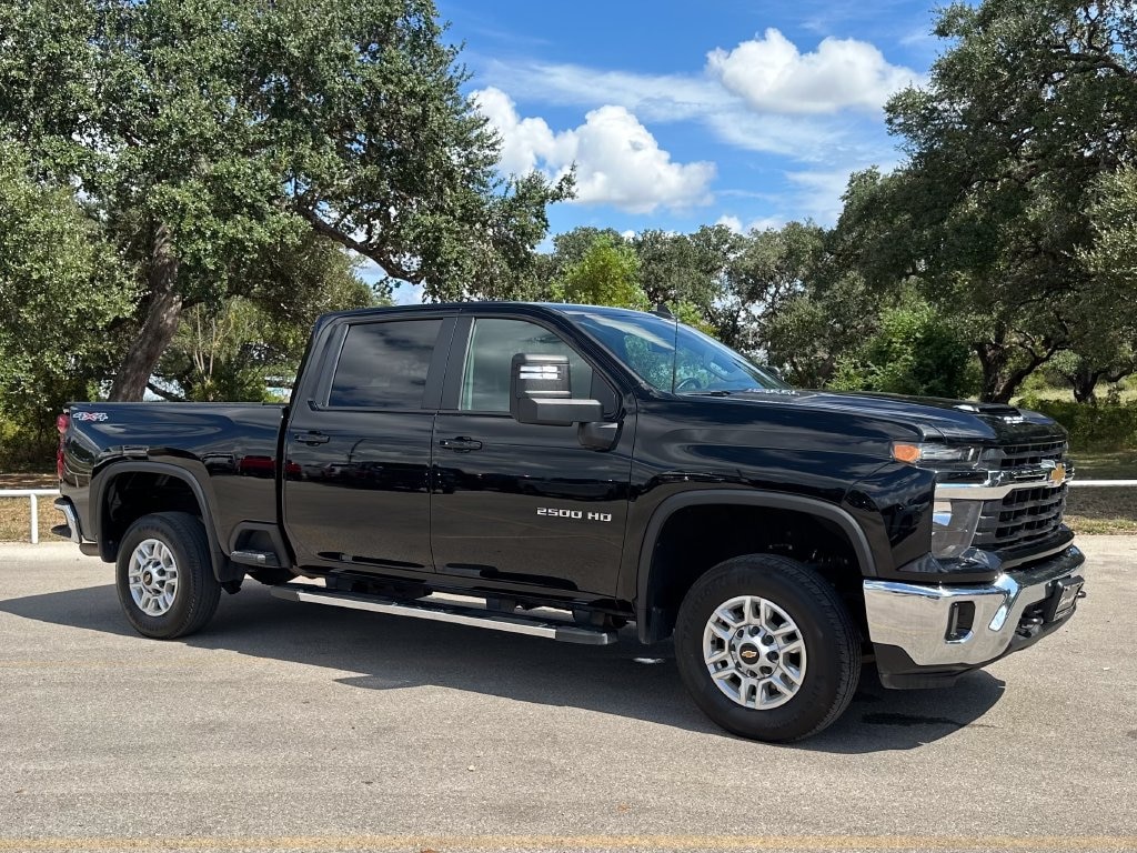 Used 2025 Chevrolet Silverado 2500 HD LT Truck Crew Cab