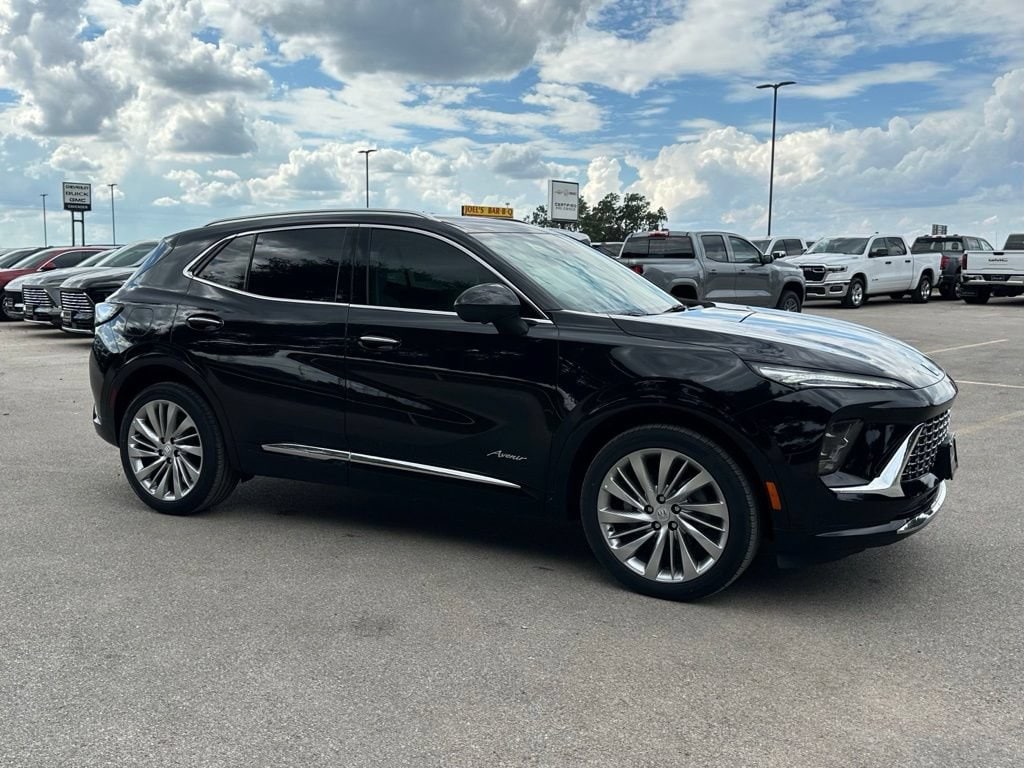 New 2026 Buick Envision Avenir SUV