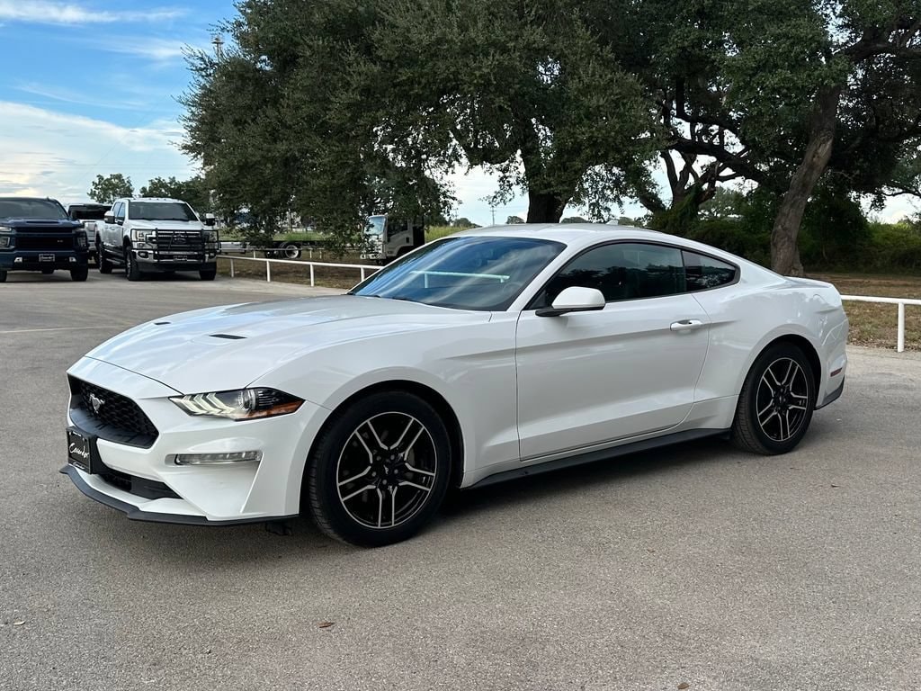 2020 Ford Mustang EcoBoost