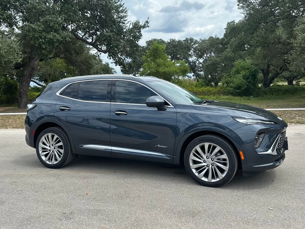 New 2026 Buick Envision Avenir SUV