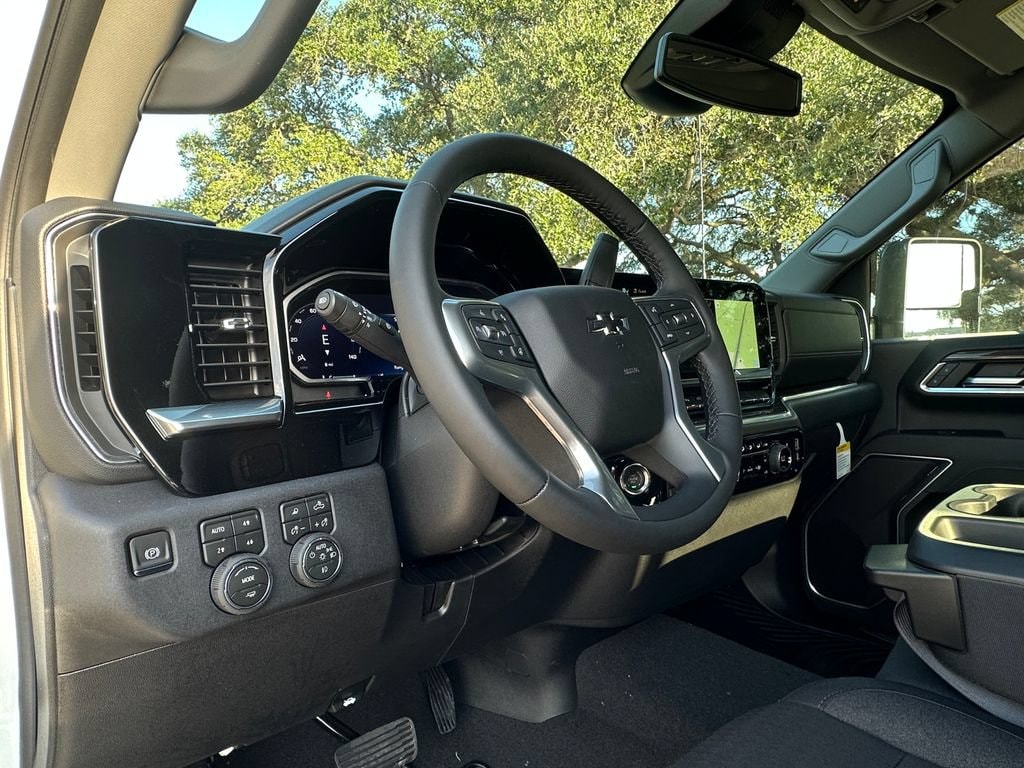 2026 Chevrolet Silverado 2500 HD LT - Photo 14