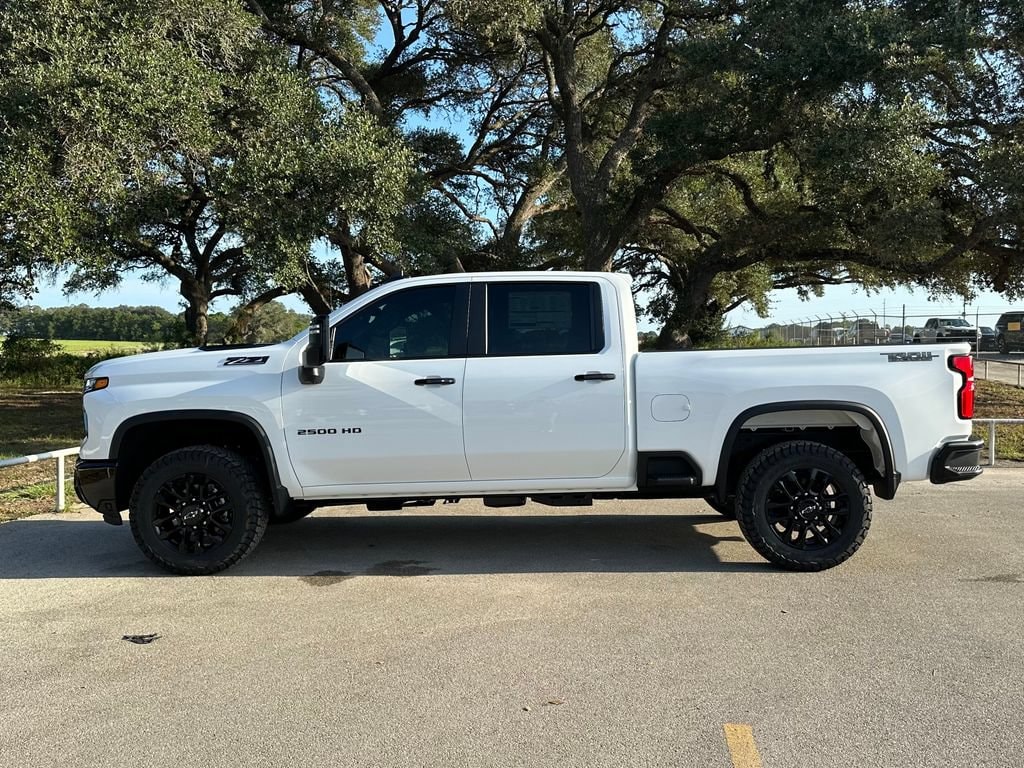 2026 Chevrolet Silverado 2500 HD LT - Photo 8