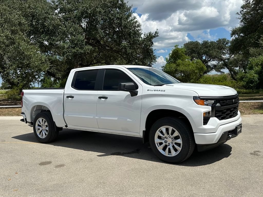 New 2026 Chevrolet Silverado 1500 Custom Truck