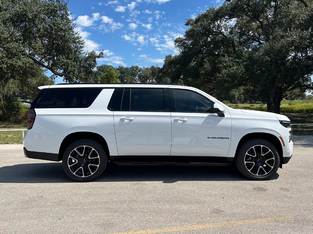 New 2026 Chevrolet Suburban RST SUV