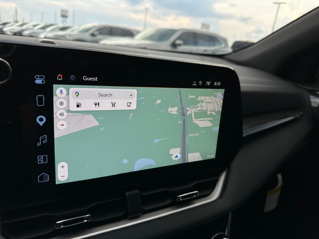 2027 Chevrolet Equinox LT - Photo 20