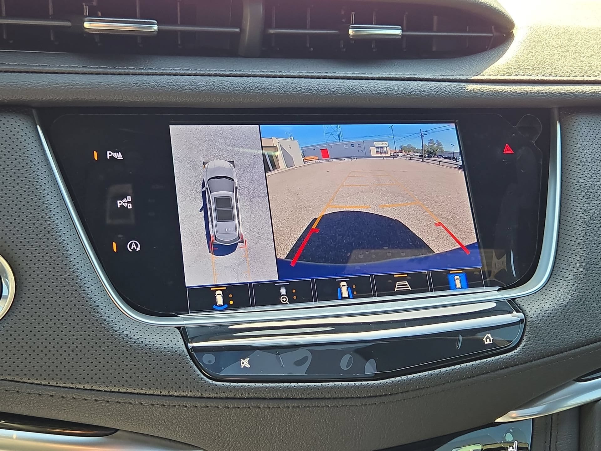 2026 Cadillac XT5 Premium Luxury - Photo 18