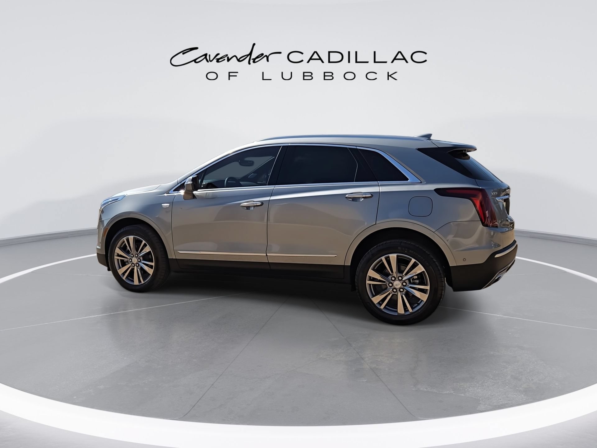 2026 Cadillac XT5 Premium Luxury - Photo 6