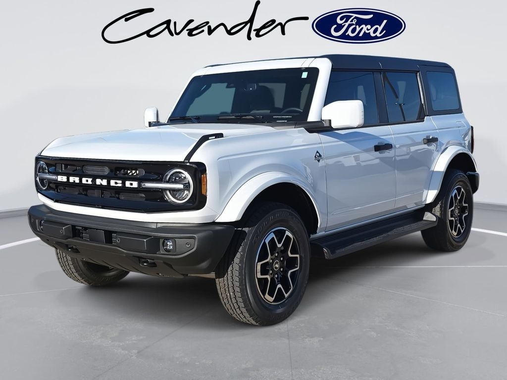 New 2026 Ford Bronco Outer Banks SUV