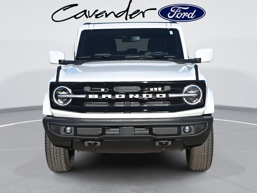 New 2026 Ford Bronco Outer Banks SUV