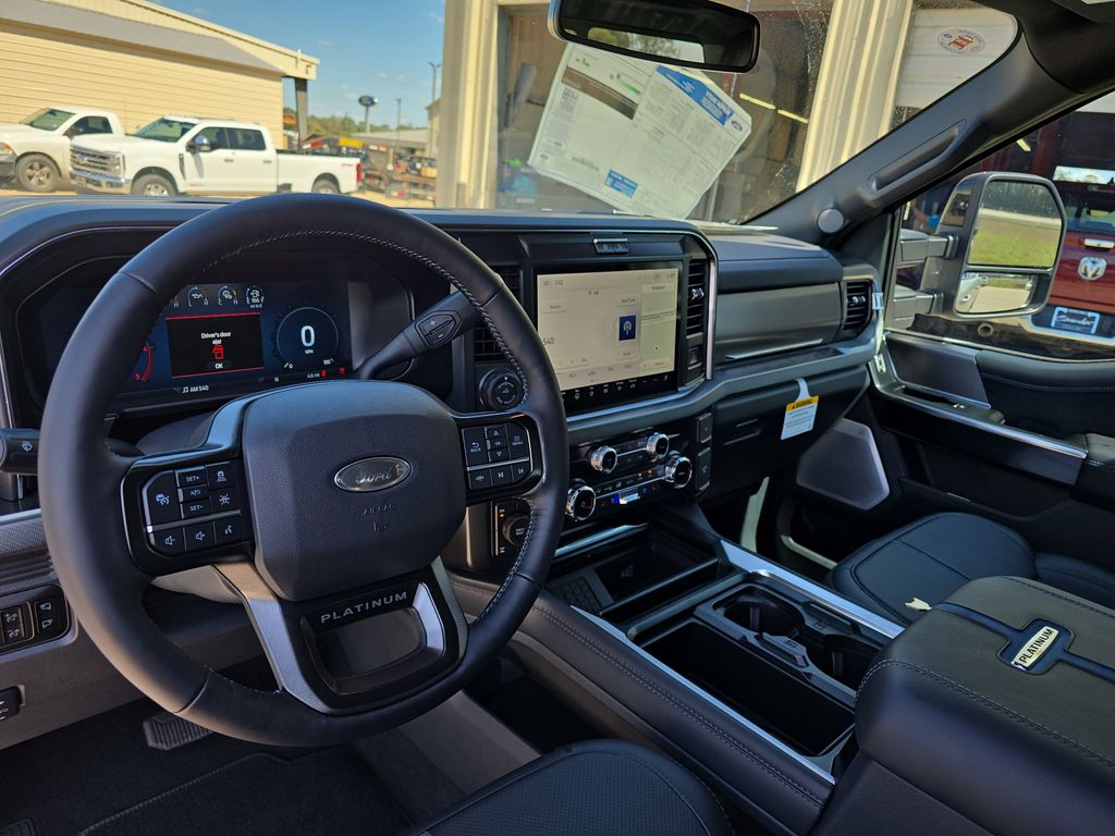2026 Ford F-250 Super Duty Platinum - Photo 14