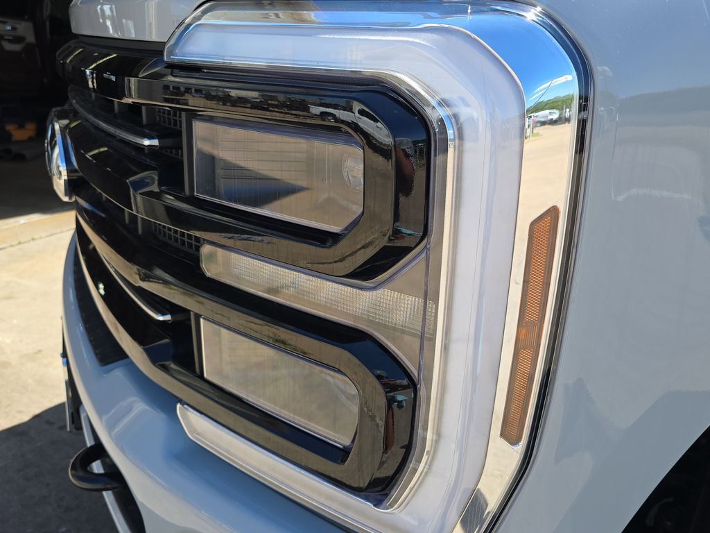 2026 Ford F-250 Super Duty Platinum - Photo 27