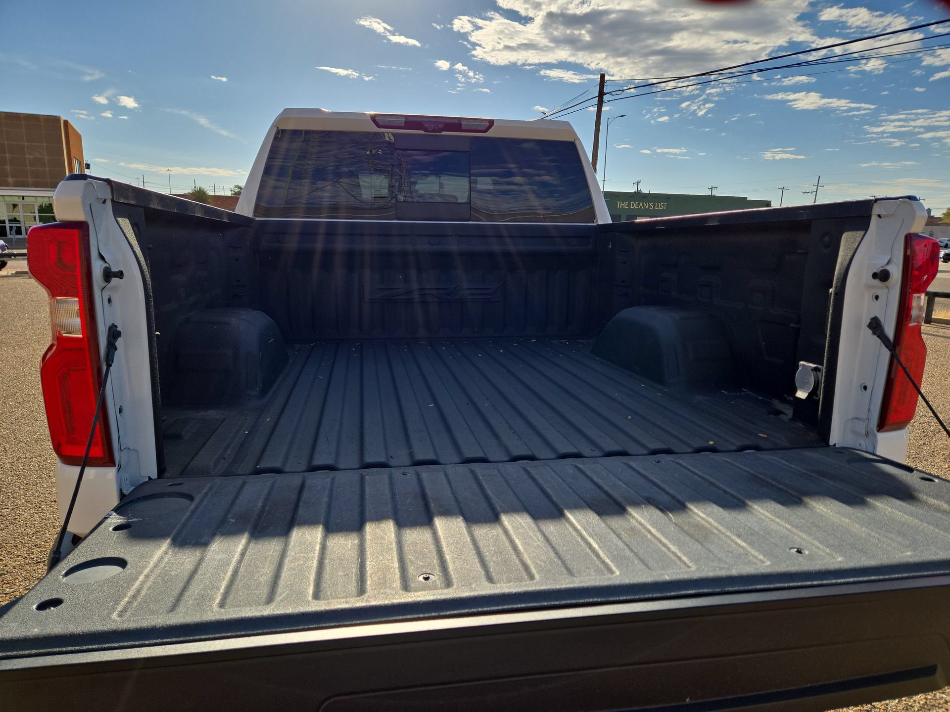 2023 Chevrolet Silverado 1500 ZR2 - Photo 12