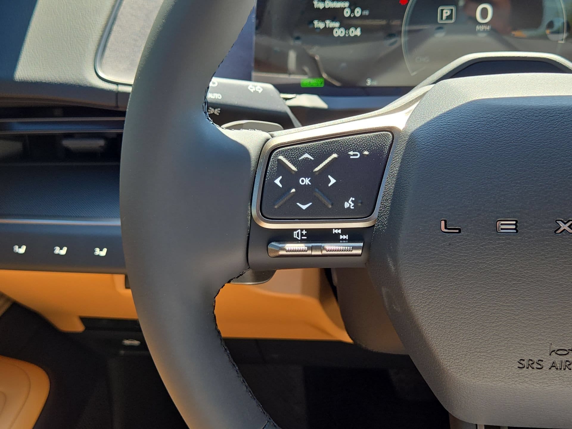 2026 Lexus ES BEV 350e Luxury - Photo 21