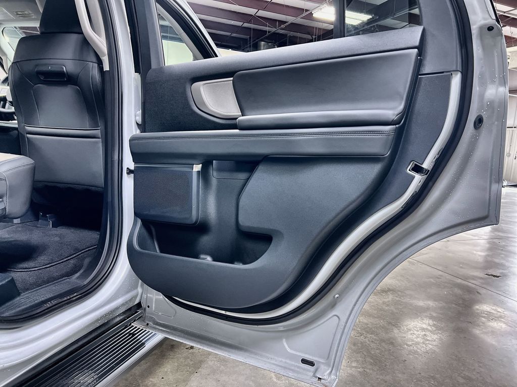 2026 Ford Expedition Active - Photo 26