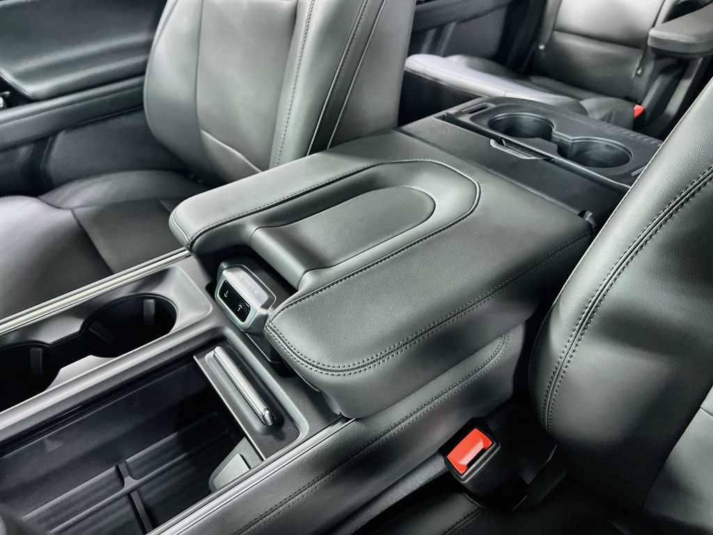 2026 Ford Expedition Active - Photo 39