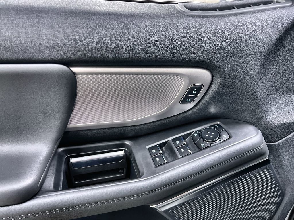 2026 Ford Expedition Active - Photo 16