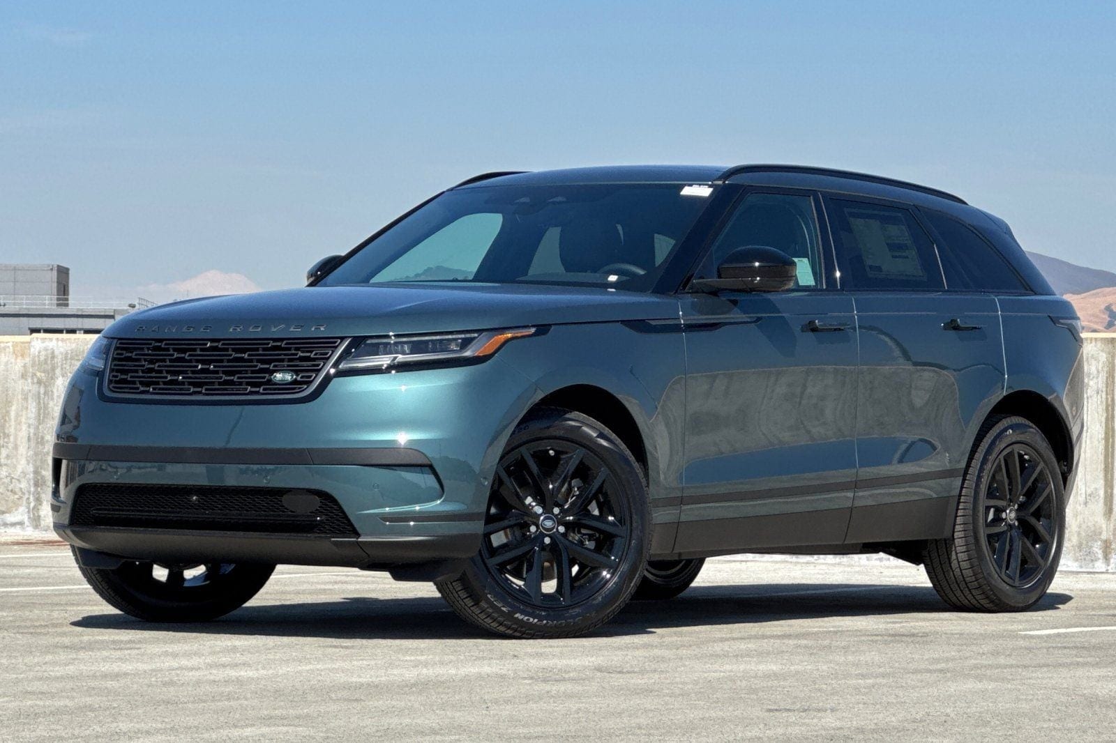 2026 Land Rover Range Rover Velar