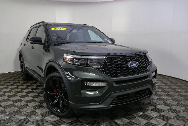 Used 2024 Ford Explorer ST SUV