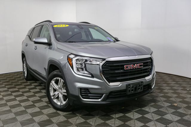 Used 2024 GMC Terrain SLE SUV