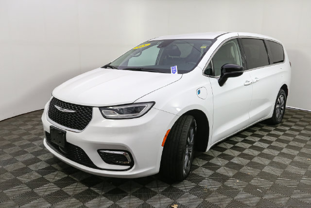 Used 2024 Chrysler Pacifica Hybrid Select Minivan/Van