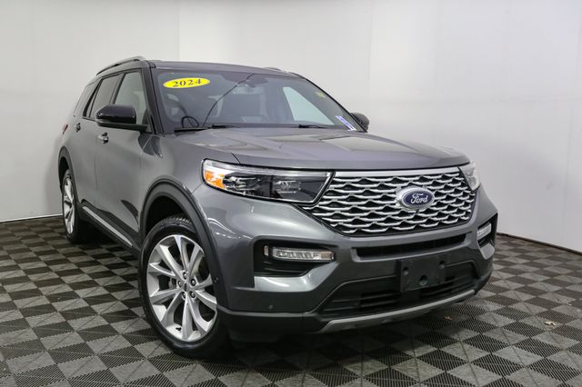 Used 2024 Ford Explorer Platinum SUV
