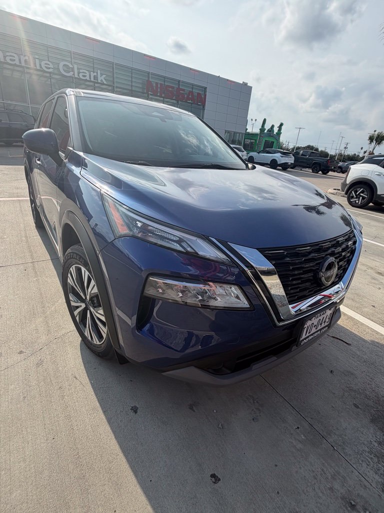  Nissan Rogue